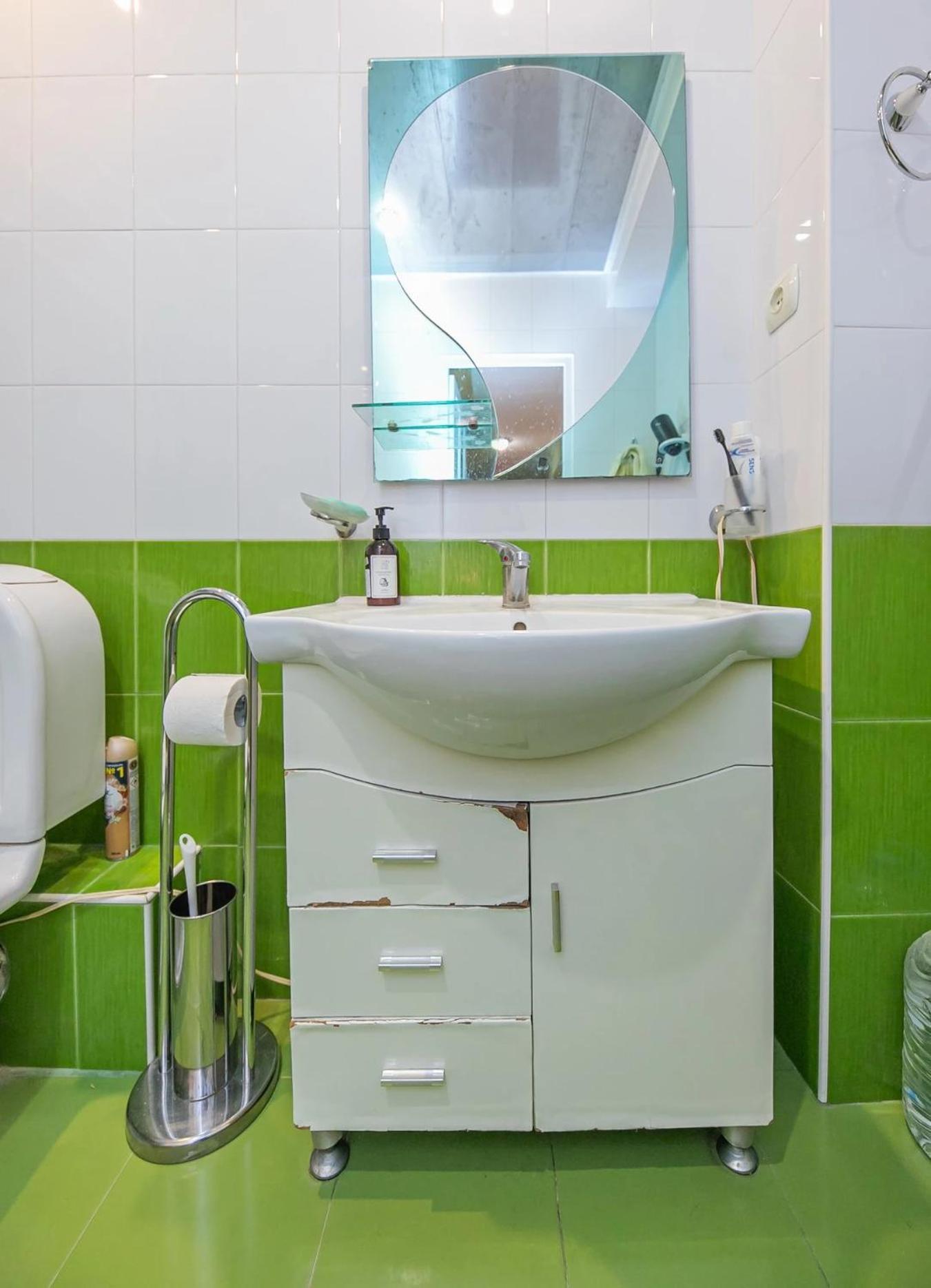 Super Location - Shared Bathroom And Kitchen Yerevan Exterior photo